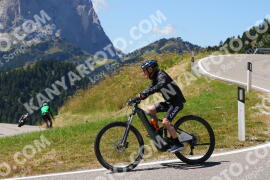 Photo #2558531 | 09-08-2022 12:37 | Gardena Pass BICYCLES
