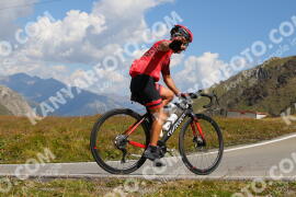 Photo #3912436 | 16-08-2023 11:58 | Passo Dello Stelvio - Peak BICYCLES