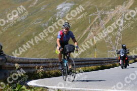 Foto #2699589 | 21-08-2022 13:14 | Passo Dello Stelvio - die Spitze BICYCLES