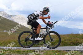 Photo #3921577 | 17-08-2023 13:06 | Passo Dello Stelvio - Peak BICYCLES