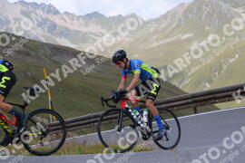 Photo #3894957 | 15-08-2023 11:43 | Passo Dello Stelvio - Peak BICYCLES