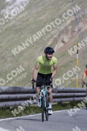 Photo #3121516 | 17-06-2023 10:06 | Passo Dello Stelvio - Peak BICYCLES