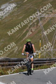 Foto #2665457 | 16-08-2022 10:40 | Passo Dello Stelvio - die Spitze BICYCLES