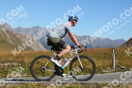 Foto #4154402 | 04-09-2023 11:00 | Passo Dello Stelvio - die Spitze BICYCLES