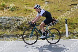 Foto #2657318 | 15-08-2022 11:12 | Passo Dello Stelvio - die Spitze BICYCLES