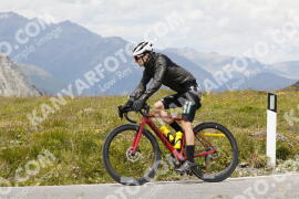 Foto #3603089 | 28-07-2023 14:42 | Passo Dello Stelvio - die Spitze BICYCLES