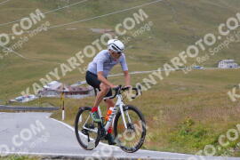 Foto #3921485 | 17-08-2023 12:55 | Passo Dello Stelvio - die Spitze BICYCLES