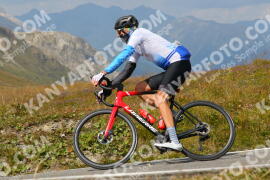 Photo #3876816 | 14-08-2023 14:49 | Passo Dello Stelvio - Peak BICYCLES