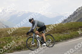 Foto #3109554 | 16-06-2023 12:25 | Passo Dello Stelvio - die Spitze BICYCLES
