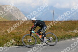 Foto #2657541 | 15-08-2022 11:21 | Passo Dello Stelvio - die Spitze BICYCLES