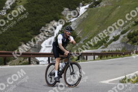 Photo #3190882 | 22-06-2023 10:57 | Passo Dello Stelvio - Waterfall curve BICYCLES