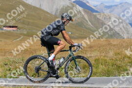 Photo #2755203 | 26-08-2022 13:21 | Passo Dello Stelvio - Peak BICYCLES