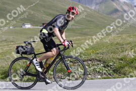 Foto #3346061 | 04-07-2023 10:22 | Passo Dello Stelvio - die Spitze BICYCLES