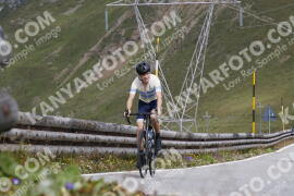 Photo #3693683 | 02-08-2023 10:36 | Passo Dello Stelvio - Peak BICYCLES