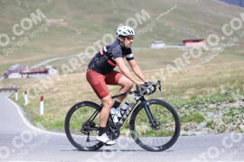 Photo #3170955 | 19-06-2023 11:30 | Passo Dello Stelvio - Peak BICYCLES