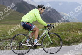 Photo #3201868 | 23-06-2023 13:14 | Passo Dello Stelvio - Peak BICYCLES