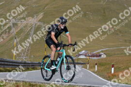 Photo #4136372 | 03-09-2023 11:58 | Passo Dello Stelvio - Peak BICYCLES