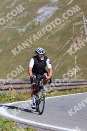 Photo #2664807 | 16-08-2022 09:17 | Passo Dello Stelvio - Peak BICYCLES