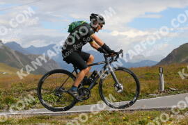 Foto #3872584 | 14-08-2023 10:29 | Passo Dello Stelvio - die Spitze BICYCLES
