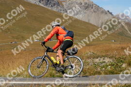 Photo #2733226 | 24-08-2022 13:52 | Passo Dello Stelvio - Peak BICYCLES