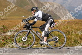 Photo #4175440 | 06-09-2023 13:55 | Passo Dello Stelvio - Peak BICYCLES