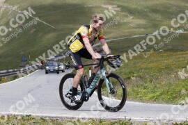 Foto #3465991 | 15-07-2023 12:37 | Passo Dello Stelvio - die Spitze BICYCLES