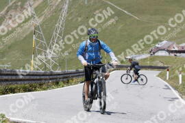 Photo #3537363 | 19-07-2023 12:44 | Passo Dello Stelvio - Peak BICYCLES