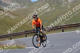Photo #3957309 | 19-08-2023 10:47 | Passo Dello Stelvio - Peak BICYCLES