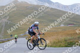 Photo #2677476 | 17-08-2022 09:38 | Passo Dello Stelvio - Peak BICYCLES