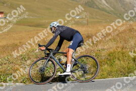 Photo #2728073 | 24-08-2022 11:45 | Passo Dello Stelvio - Peak BICYCLES