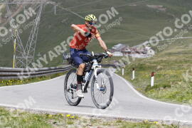 Photo #3281618 | 29-06-2023 12:00 | Passo Dello Stelvio - Peak BICYCLES