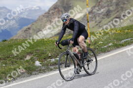 Photo #3210755 | 24-06-2023 14:19 | Passo Dello Stelvio - Peak BICYCLES