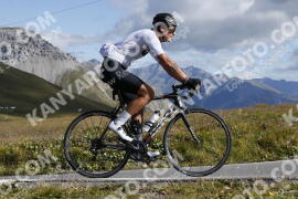 Foto #3782956 | 10-08-2023 09:29 | Passo Dello Stelvio - die Spitze BICYCLES