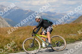 Foto #2672503 | 16-08-2022 14:29 | Passo Dello Stelvio - die Spitze BICYCLES