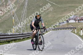 Photo #3176390 | 20-06-2023 10:59 | Passo Dello Stelvio - Peak BICYCLES