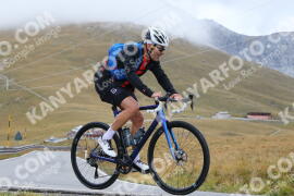 Photo #4298951 | 21-09-2023 11:09 | Passo Dello Stelvio - Peak BICYCLES