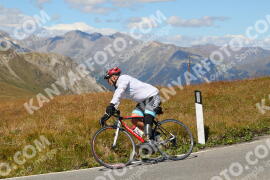 Photo #2700347 | 21-08-2022 14:08 | Passo Dello Stelvio - Peak BICYCLES