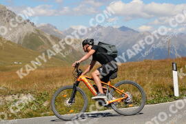 Foto #2669969 | 16-08-2022 12:46 | Passo Dello Stelvio - die Spitze BICYCLES
