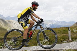 Photo #3648729 | 30-07-2023 11:16 | Passo Dello Stelvio - Peak BICYCLES