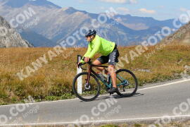 Photo #2741217 | 25-08-2022 15:05 | Passo Dello Stelvio - Peak BICYCLES