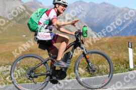 Photo #2728826 | 24-08-2022 12:08 | Passo Dello Stelvio - Peak BICYCLES