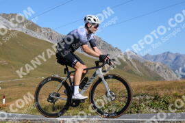 Photo #4162625 | 05-09-2023 10:03 | Passo Dello Stelvio - Peak BICYCLES