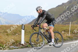 Photo #4252914 | 12-09-2023 11:32 | Passo Dello Stelvio - Peak BICYCLES