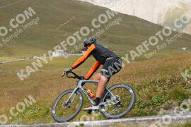 Photo #4037380 | 23-08-2023 13:31 | Passo Dello Stelvio - Peak BICYCLES