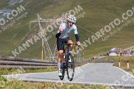 Foto #3919201 | 17-08-2023 09:41 | Passo Dello Stelvio - die Spitze BICYCLES
