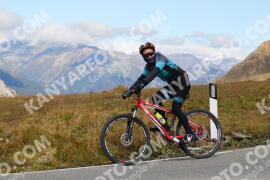 Photo #4299576 | 24-09-2023 13:01 | Passo Dello Stelvio - Peak BICYCLES