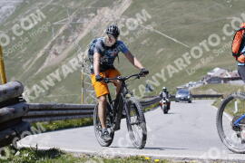Foto #3242608 | 26-06-2023 14:20 | Passo Dello Stelvio - die Spitze BICYCLES