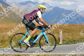 Photo #2754481 | 26-08-2022 13:00 | Passo Dello Stelvio - Peak BICYCLES