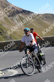 Photo #2717377 | 23-08-2022 10:58 | Passo Dello Stelvio - Prato side BICYCLES