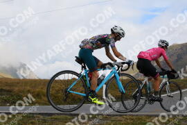 Photo #4263955 | 16-09-2023 11:32 | Passo Dello Stelvio - Peak BICYCLES